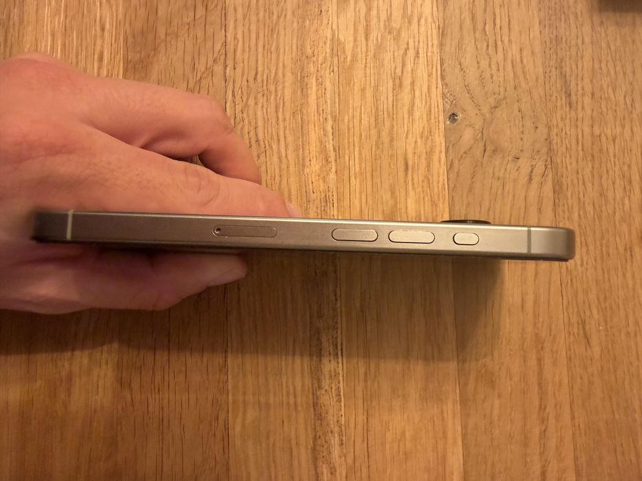 iPhone 15 pro като нов