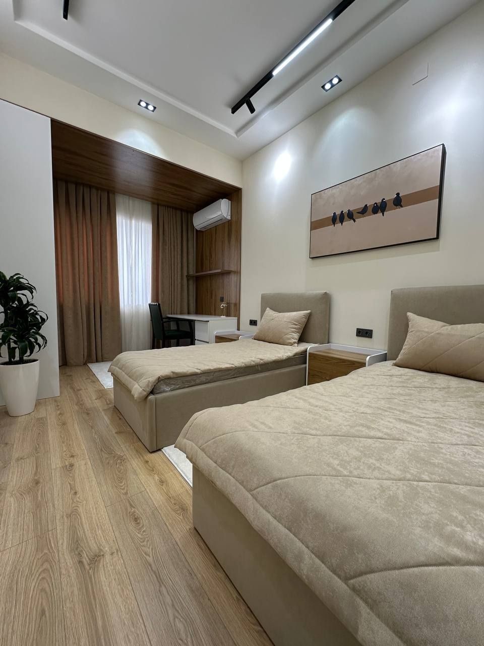 ПРОДАЁТСЯ КВАРТИРА 4/4/8 в ЖК Ташкент Сити
Gardens residence