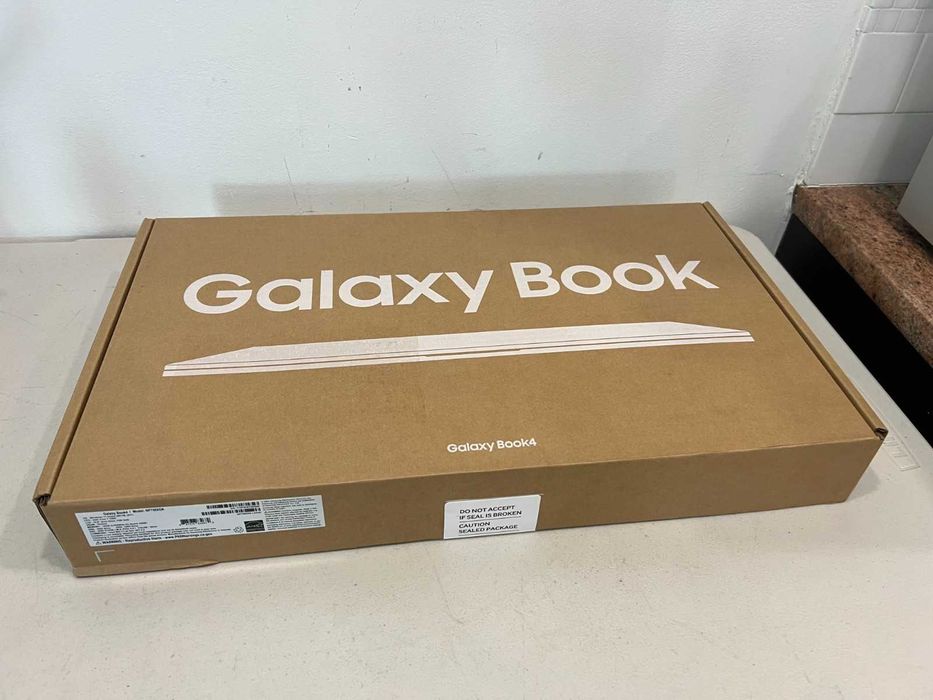 Samsung galaxy book 4 Ultra 7 / 16 / 512 GB / 15.6"