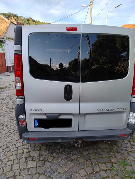 Opel Vivaro 8+1 - 2.0 - 2012 - Lung