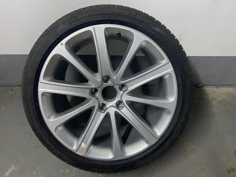 Продам шины с дисками на Bentley Continental, торг