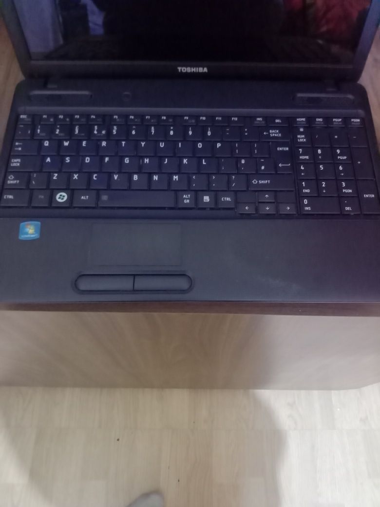 Vind laptop Toshiba