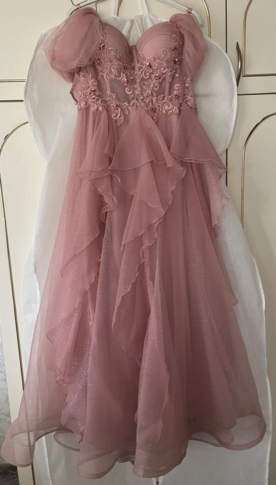 Елегантна розова рокля – като нова, носена само веднъж