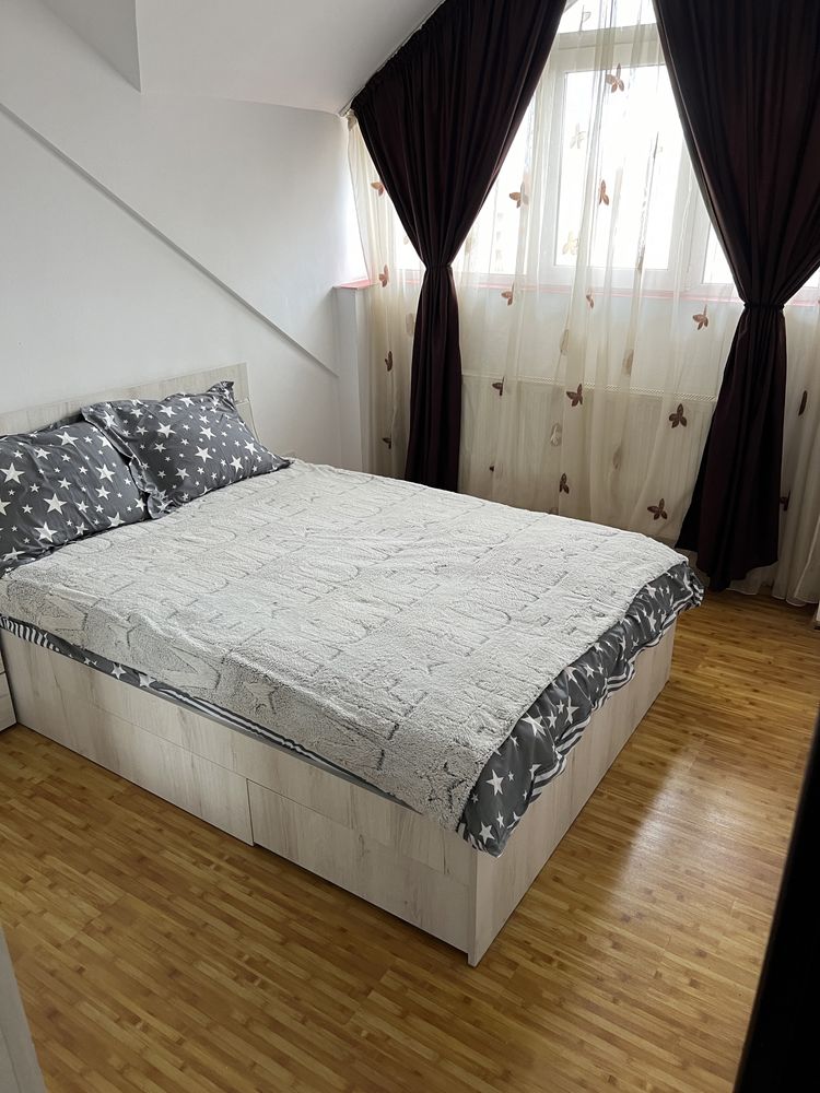 apartament 3 camere pe Eugen Ionescu