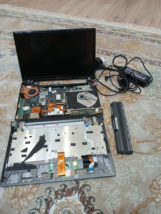 Ноутбук Sony на запчасти