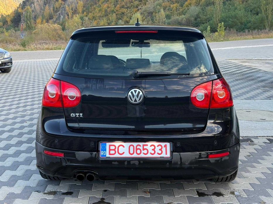 Volkswagen Golf 5 GTI – 2.0 TFSI, 200 CP – An 2007