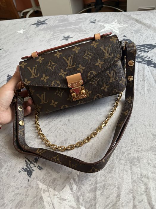 Geanta Louis Vuitton