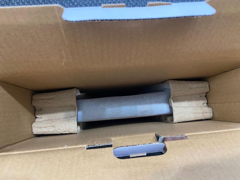 Vand ps4 silm sony nou in cutie