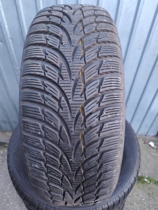 Anvelope 195 55 r16 iarna nokian Wrd3