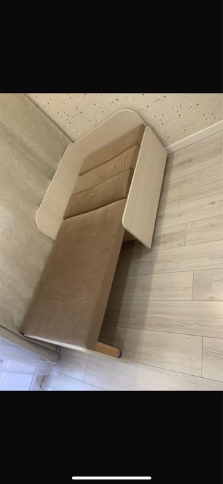 Кровати с потайником