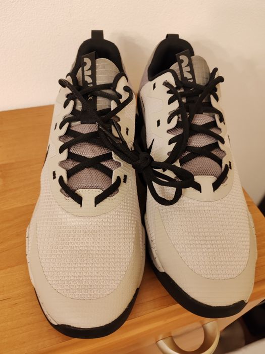 Vind Jordan Nike original  47 și 46