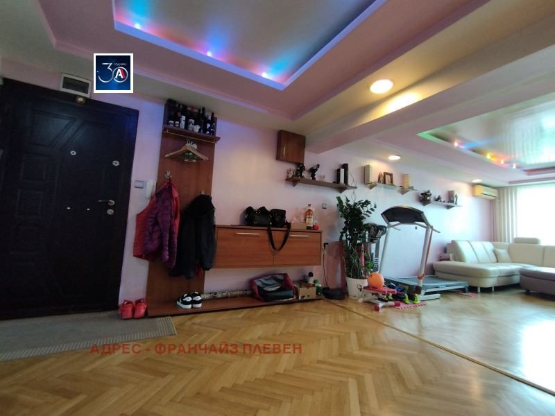 3-стаен в Плевен-Мара Денчева площ 95 цена 155000