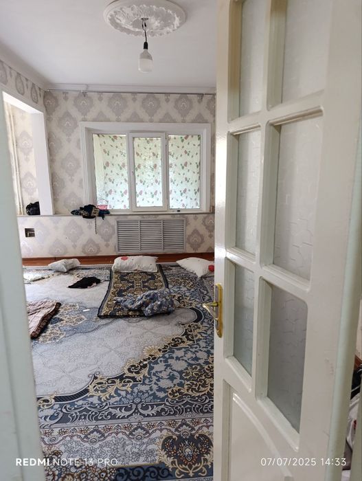 Ishlaydigan oʻqiydigan bolar kerak faqat sirochni  manzil Qoʻyliq 5da