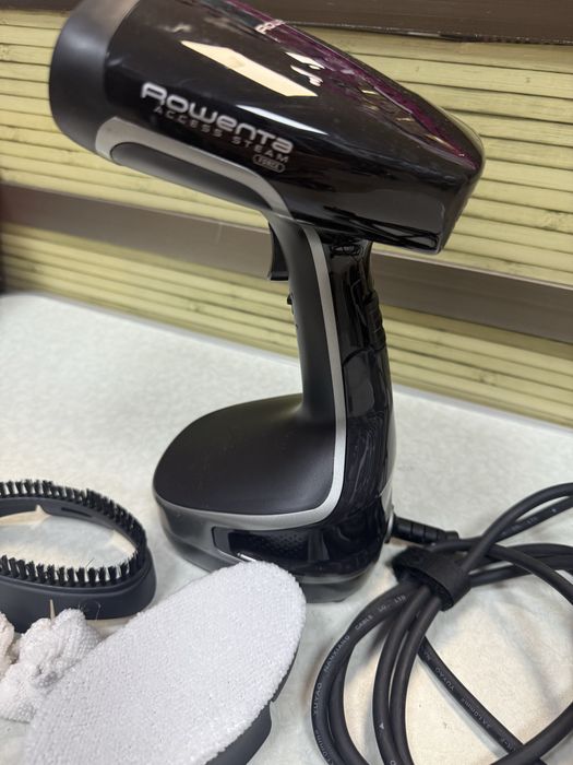 Уред за вертикално гладене с пара Rowenta DR8250