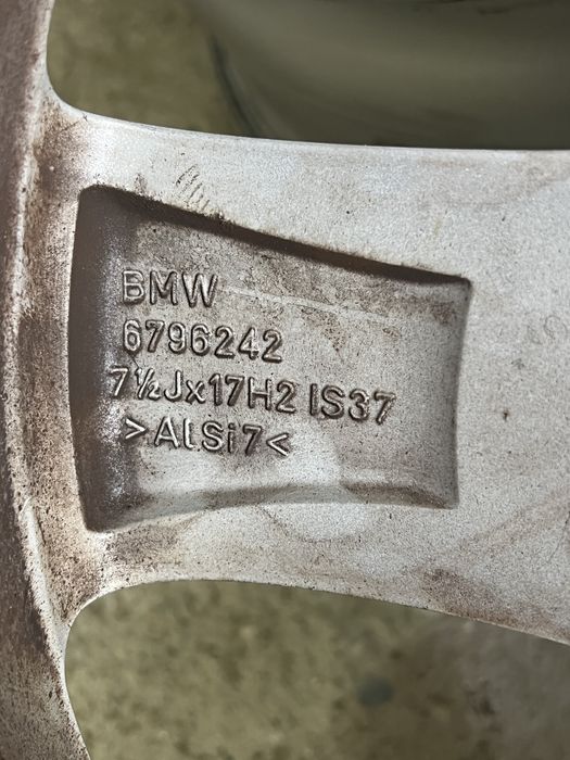 Джанти 5x120 17 et37 Bmw style 393
