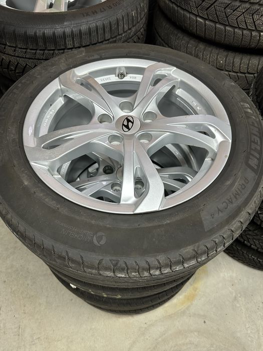 Roti de vara Hyundai Kona 215/55R17 Michelin DOT2022 senzori presiune