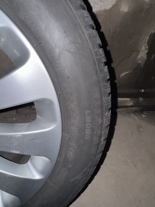 Джанти с гуми Мерцедес 16 mercedes