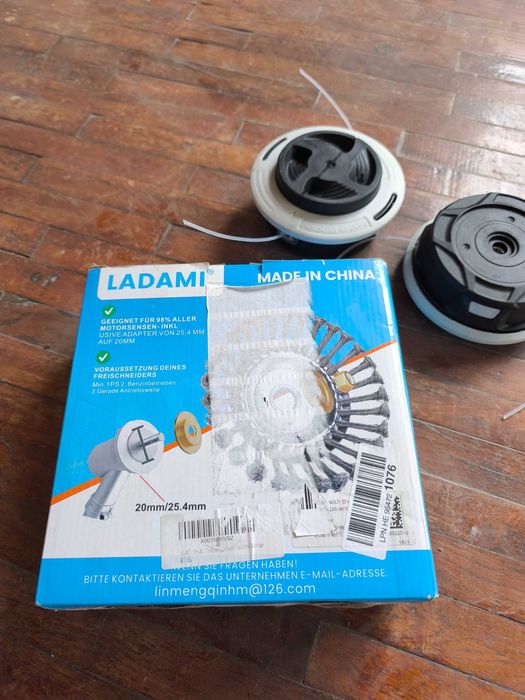 Tamburi și perie motocoasa