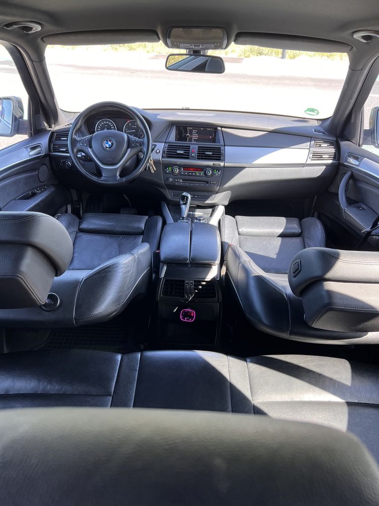 Bmw x5 xDrive an 2010 235 cp 3000cm