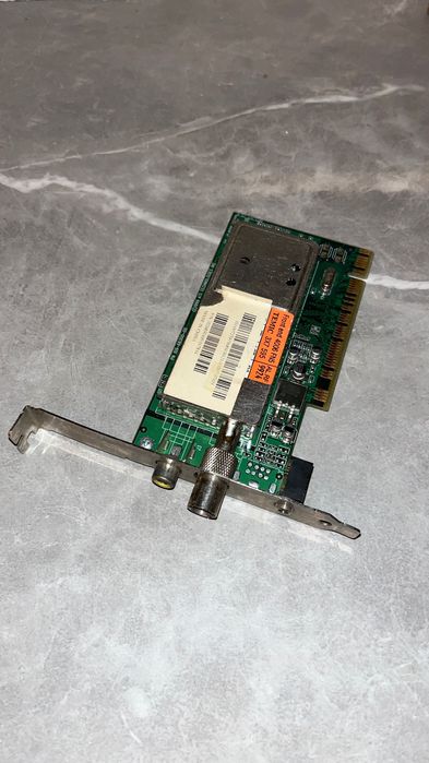 Placă tuner ATI 109-68300-30 TV Wonder VE PCI, intrare/ieșire