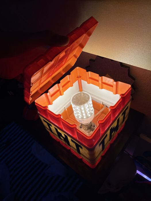 Lampa / Veioza Led Minecraft TNT