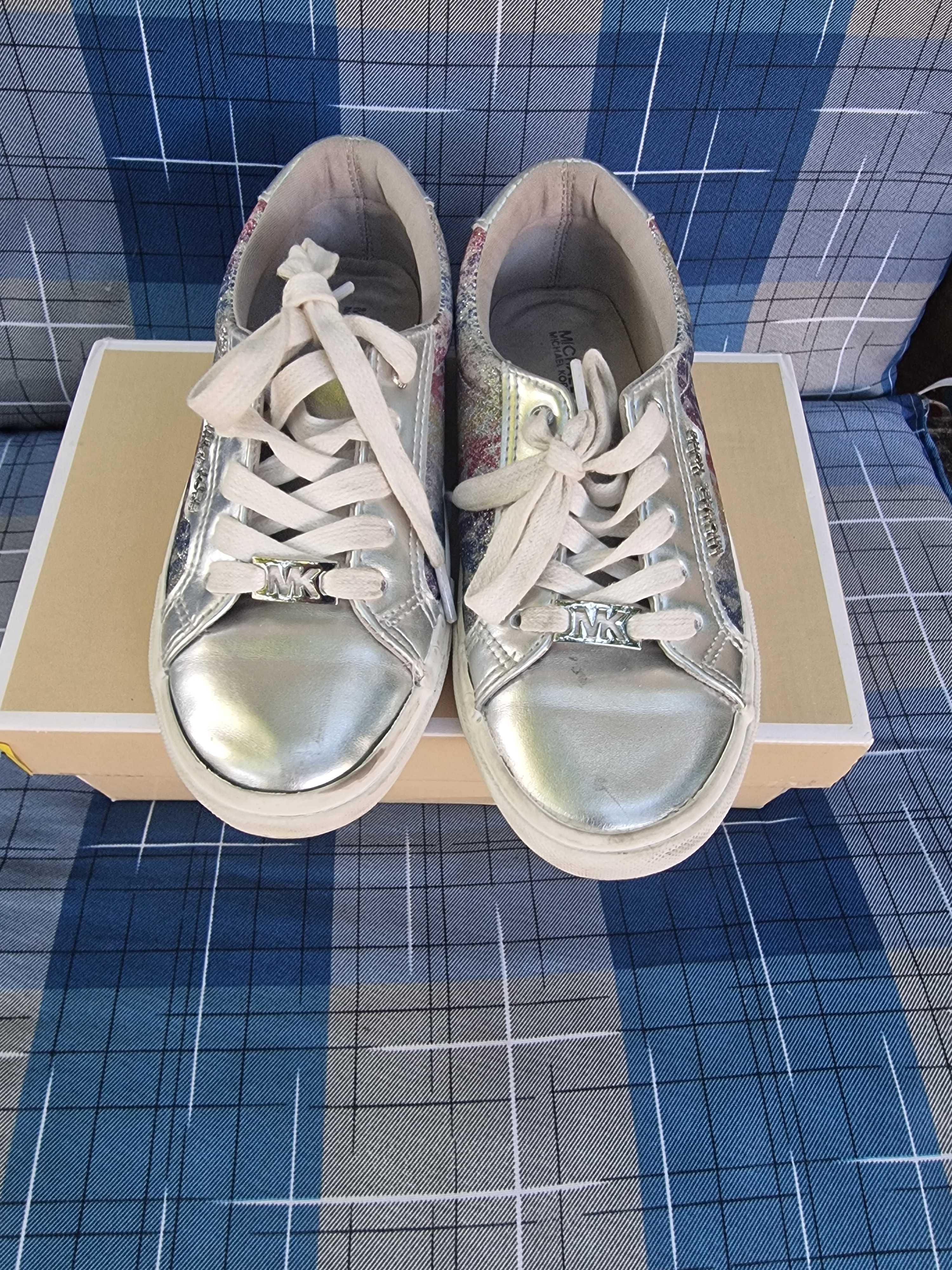 Кецове Michael Kors 35