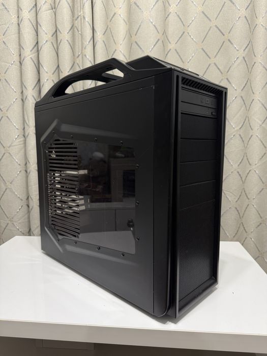 Calculator / Unitate Gaming i7, RX580, 16Gb RAM, 480Gb SSD