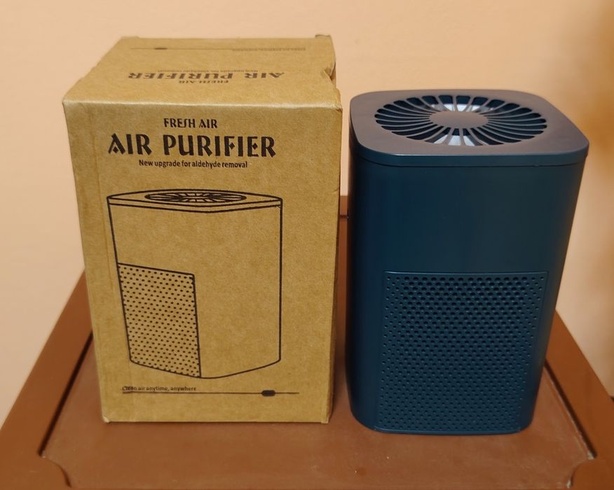 Purificator de aer nou la cutie