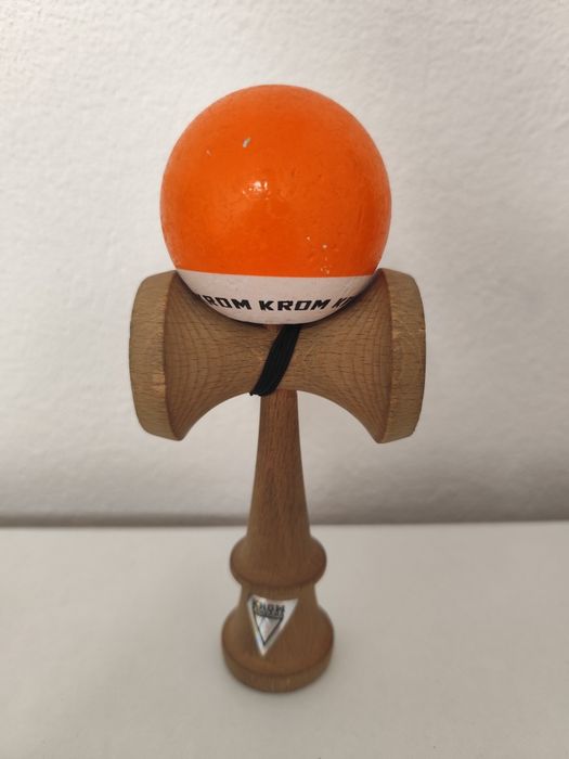 Kendama krom pop