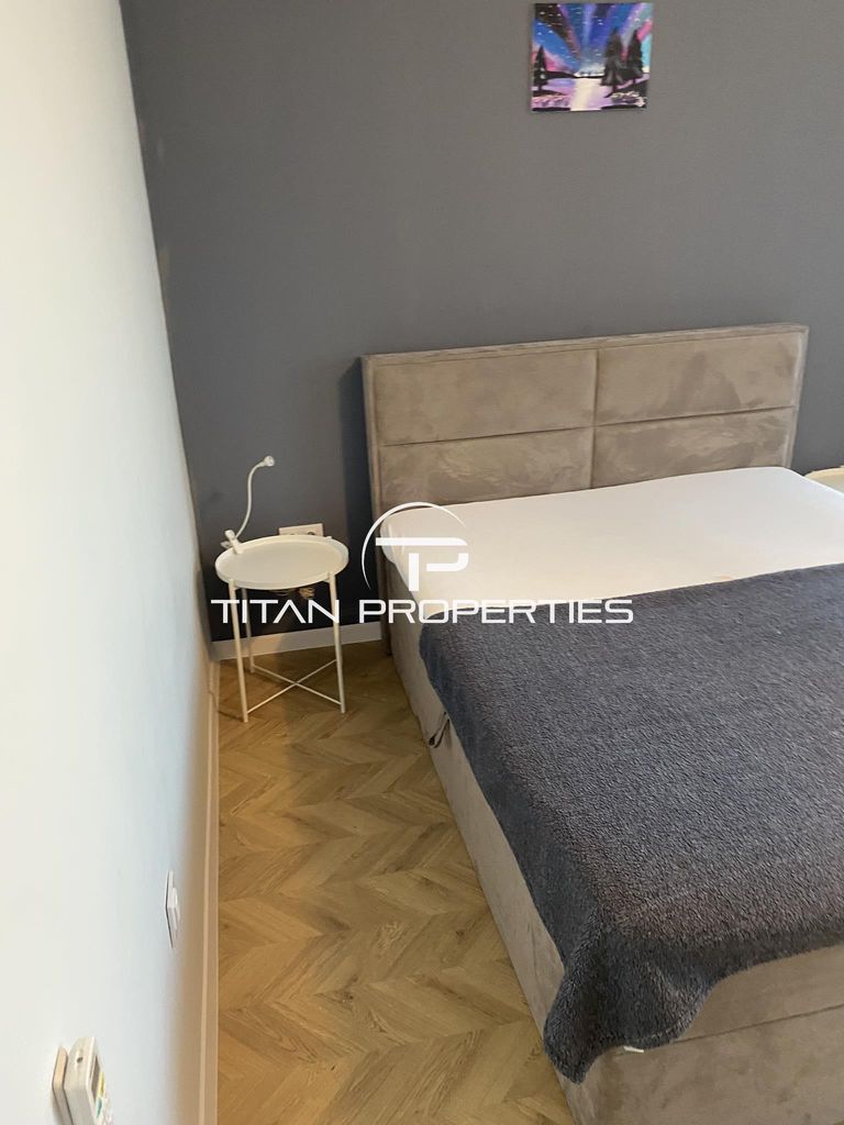 Дава се под наем Двустаен апартамент в Пловдив, Център - 72 кв.м за 475 € - Снимка #4