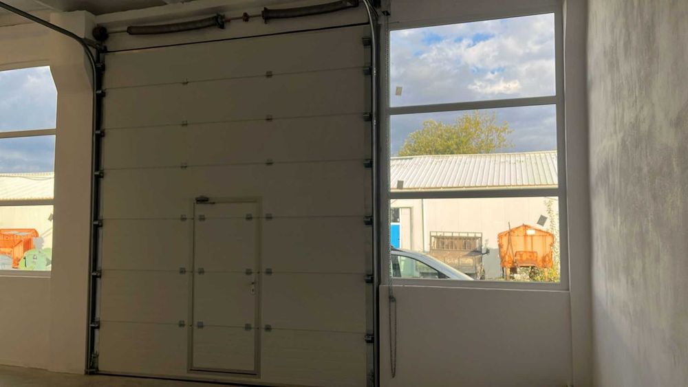 Spatiu depozitare nou renovat 180mp DE INCHIRIAT in Fagaras