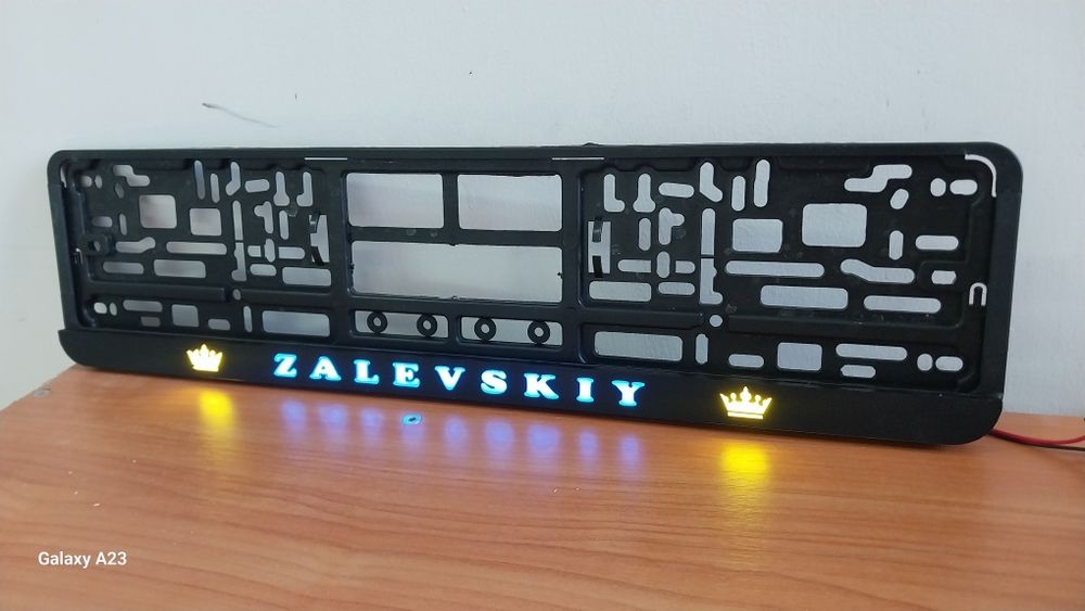 LEDподномерник автомобиль