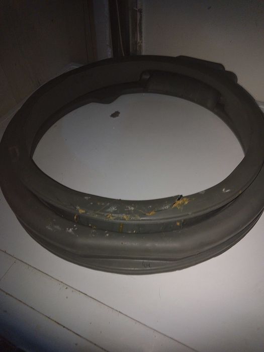 Пералня Whirpool и сушилня използвана е има само го