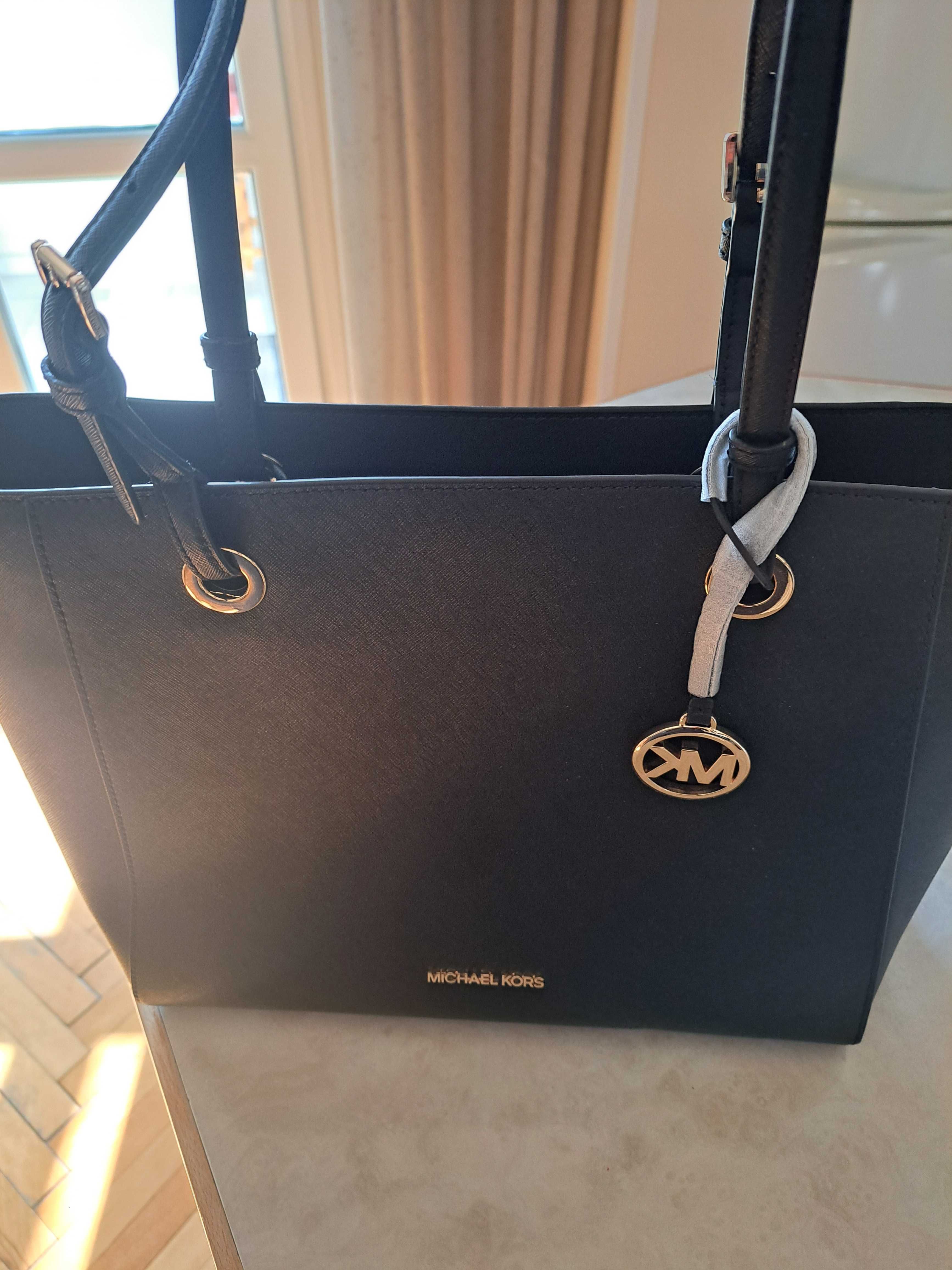 Michael Kors чанта