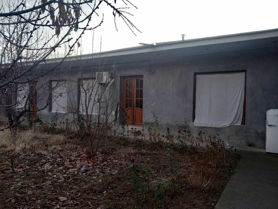 Участка сотилади 6 соток