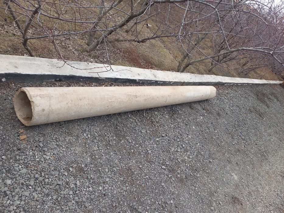 Асбестовая труба для полива или дренажа