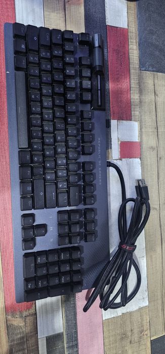 Клавиатура Asus rog strix flare II animate