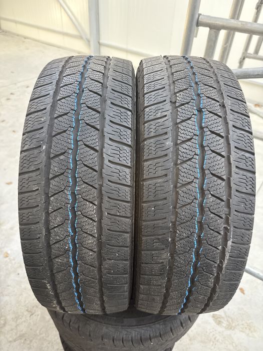 Anvelope de iarna 215/60 R17C