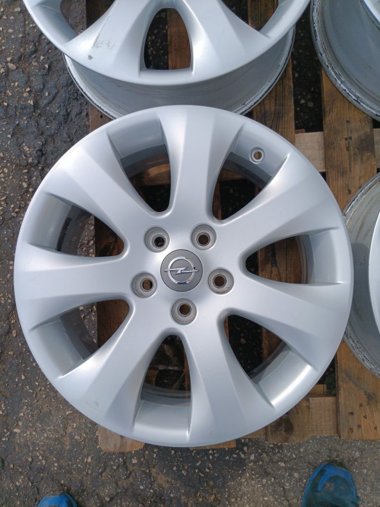 Джанти 17" 5×115 за Opel Astra Zafira / Опел Астра Зафира
