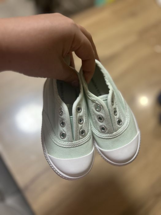 Детски маратонки adidas 22