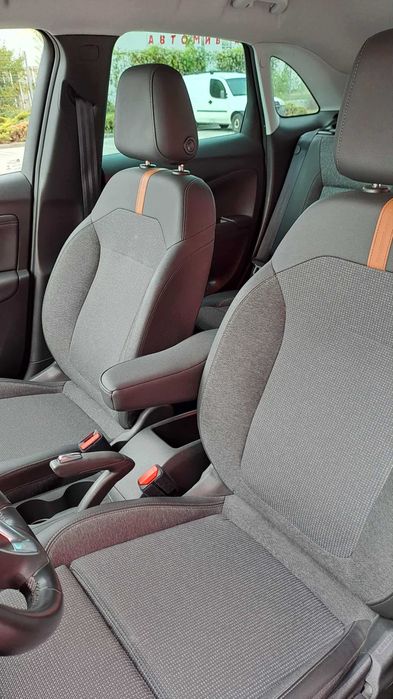 Opel Crossland X 1.2 Turbo Elegance