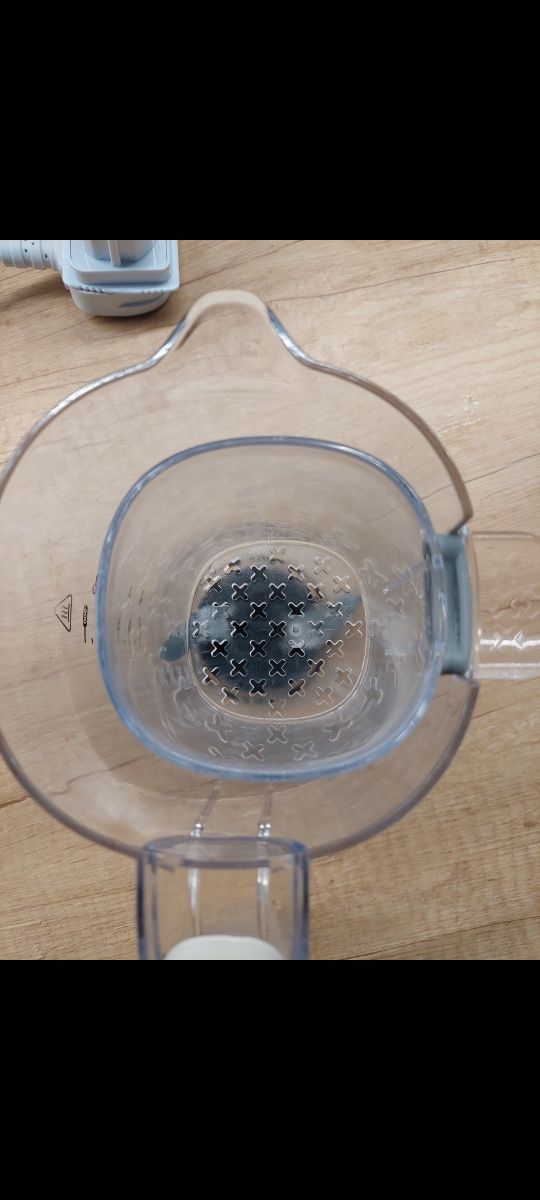 Tommee Tippee уред за бебешка храна