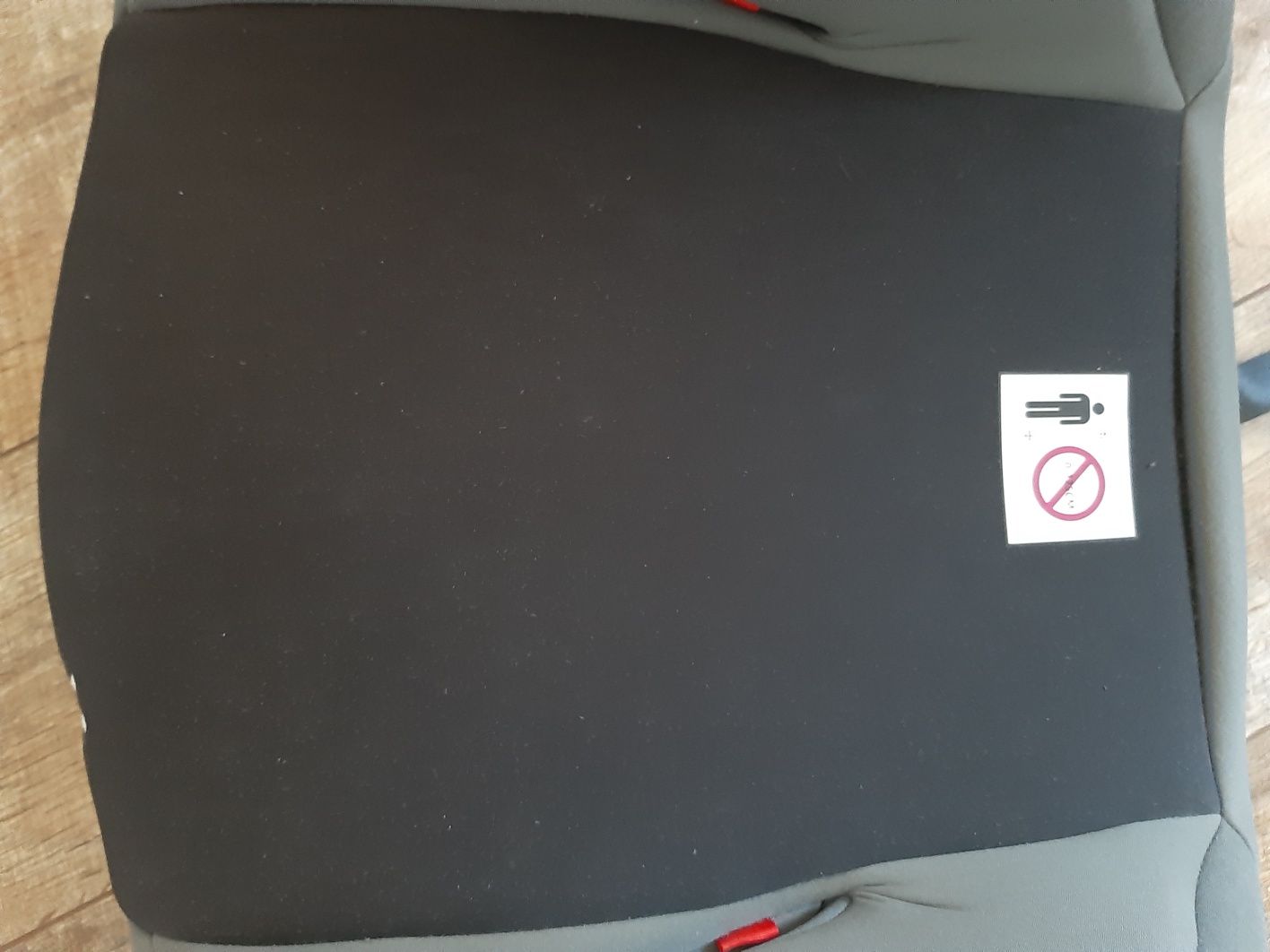 Столче за кола 22-36 кг Isofix Cangaroo Romeo Сиво