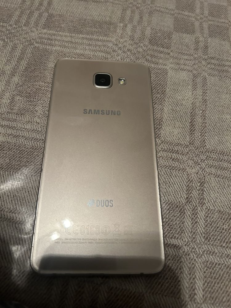 Samsung A710 телефон