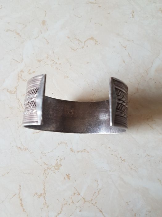 Bratara argint masiv reglabila tribala vintage,stare perfectă