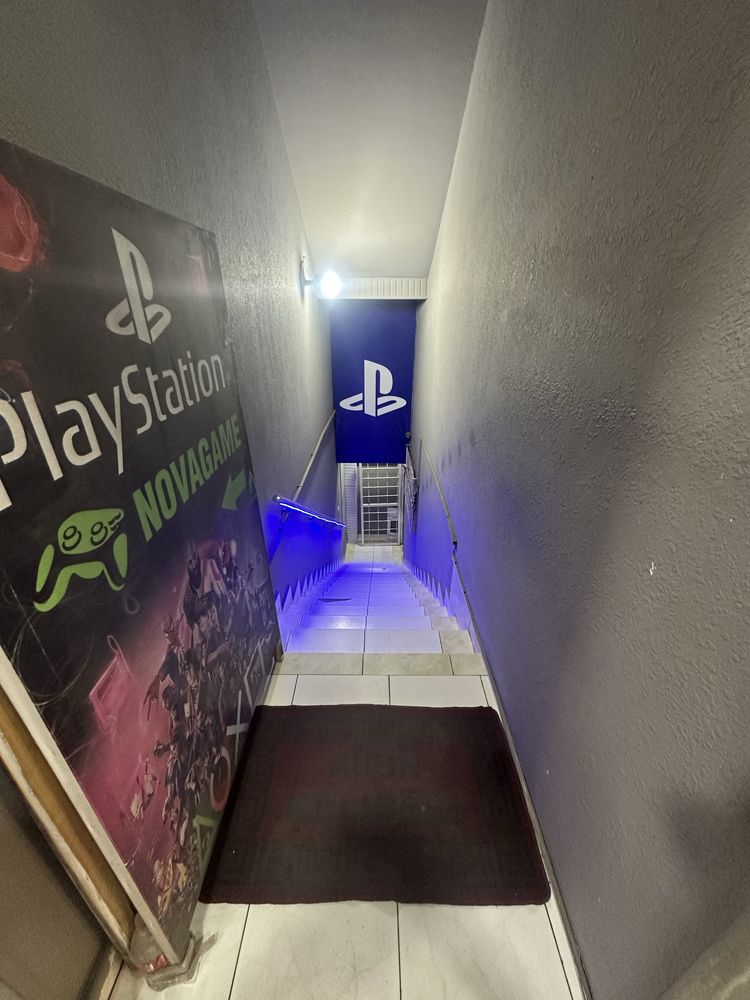 Ofis, oquv markaz, sklad , kompyuterxona, playstationga mos 90 kvadrat