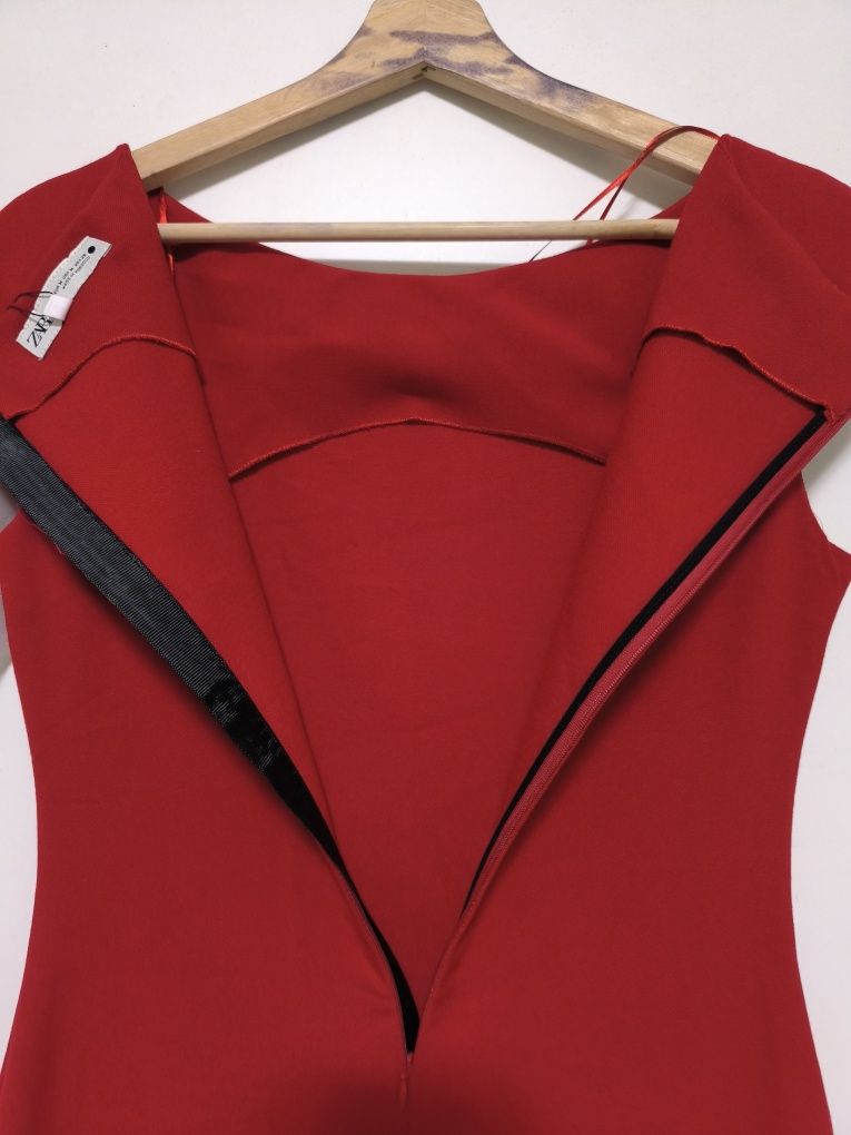 Rochie nouă, cambrată, Zara, M, L, S