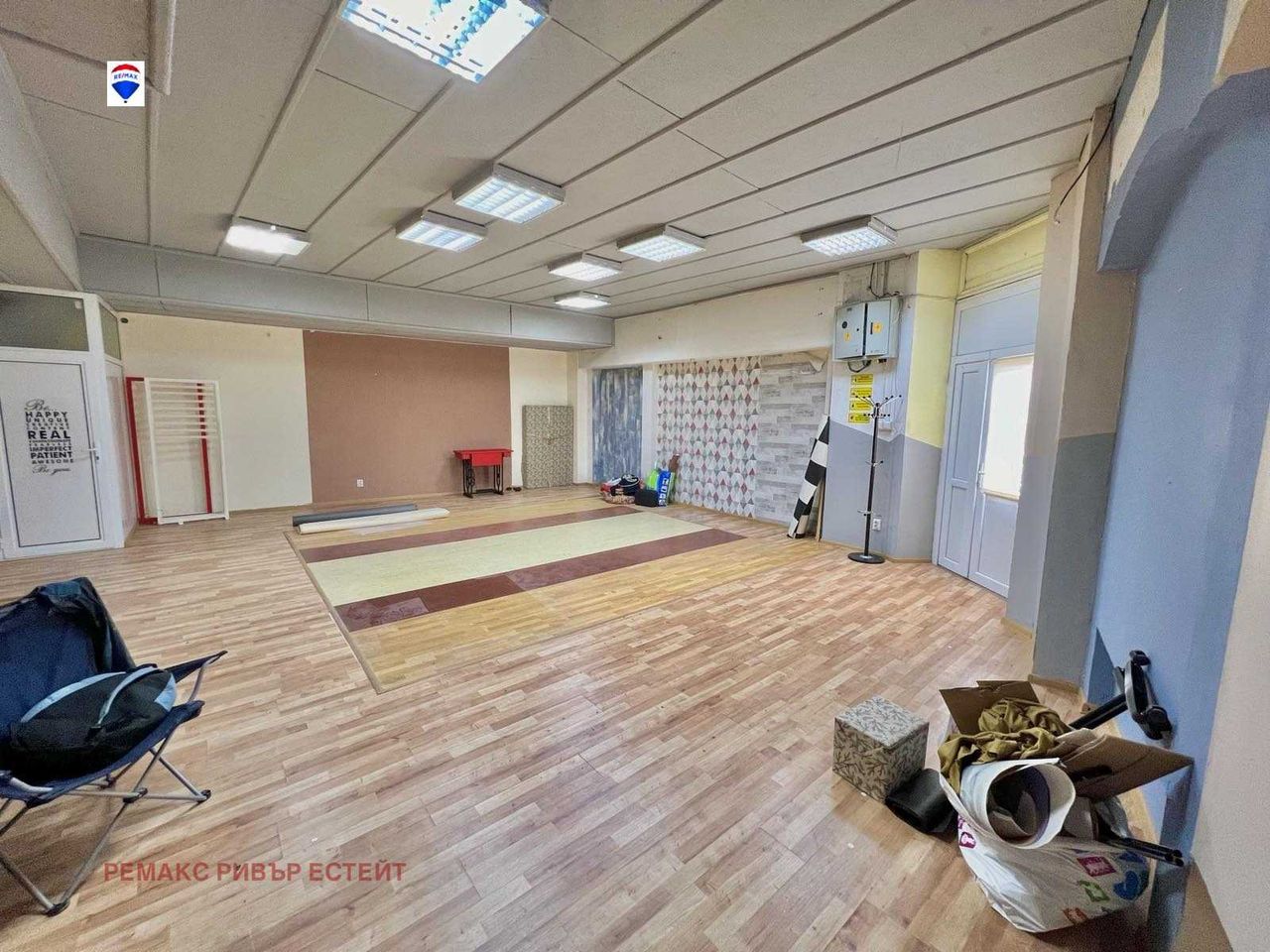 Дава се под наем Офис в Русе, Широк център - 80 кв.м за 360 € - Снимка #1