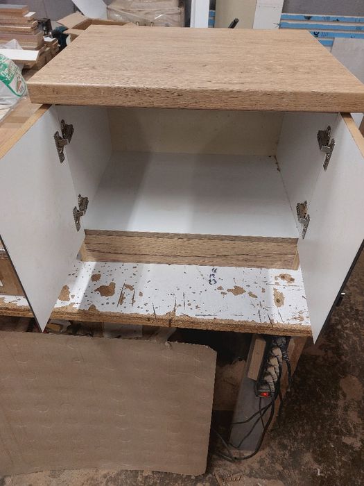 ЧИСТО НОВ ШКАФ за печка раховец с термоплот