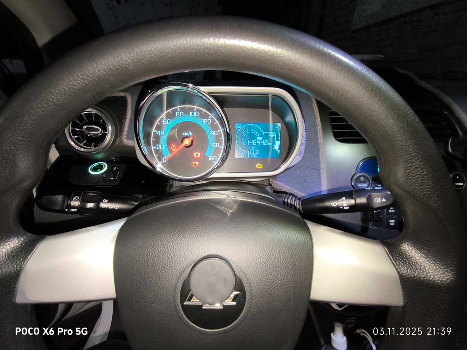 Spark sotiladi. 2019 yil kraska toza